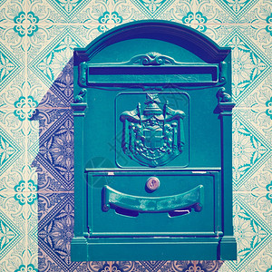 陶瓷托槽矫正墙上用葡萄牙陶瓷砖装饰的邮箱Instagram效应背景