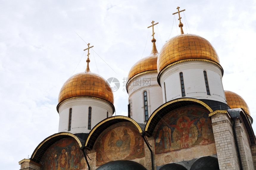 莫斯科克里姆林宫托米特大教堂的黄金杯子图片
