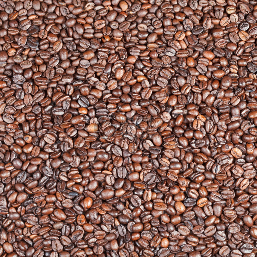 许多深烤咖啡豆背景图片