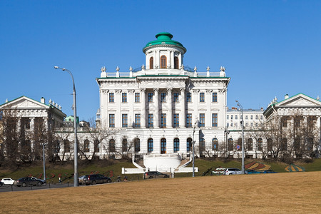 帕什科夫大厦的正面图是莫斯科的新古典主义大厦建于17841786年图片