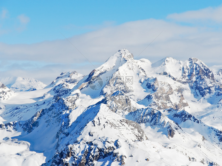 雪山在帕拉迪斯基滑雪领域莱斯科蒙查文法国图片