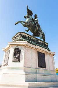 维也纳城之旅奥地利维也纳赫尔登普拉茨英雄广场查尔斯大公雕像图片