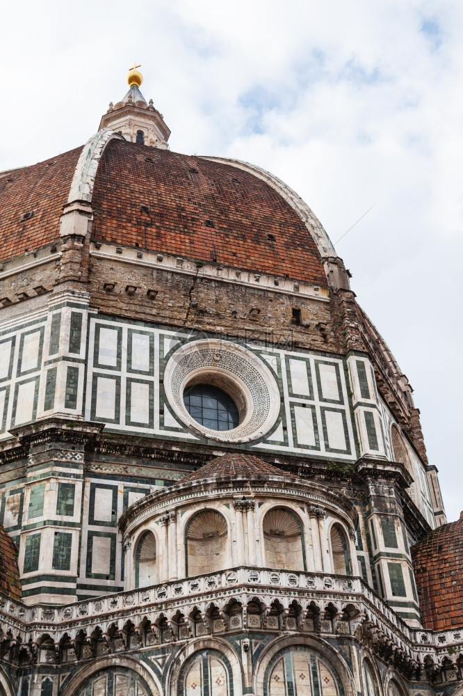 前往意大利的旅行佛罗伦萨市Duomo大教堂SantaMariadelFiore的装饰圆顶图片