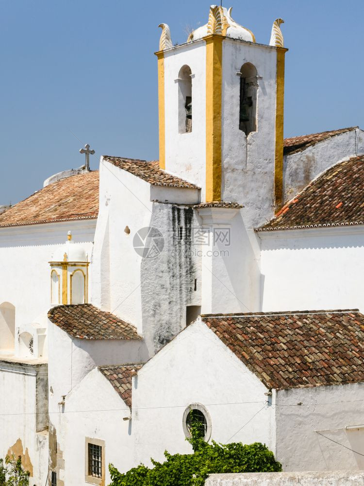 前往葡萄牙阿尔加韦塔维拉市圣地亚哥教堂伊格雷亚马特里斯圣地哥图片