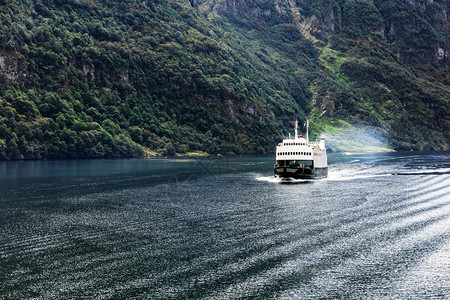 挪威码头客轮渡图片