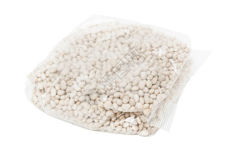 白色背景的包装豆子图片