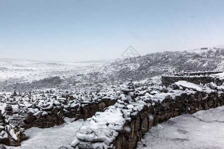 秘鲁山口降雪图片