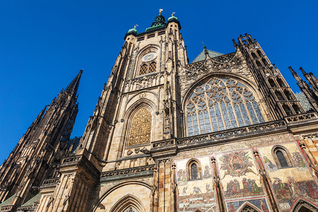 布拉格城堡著名的圣维图斯教堂图片