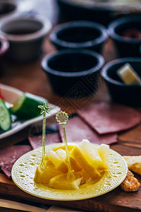 传统柠檬早餐菜图片