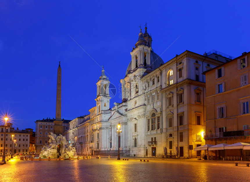 著名的纳沃广场在黎明罗马意大利纳沃广场图片
