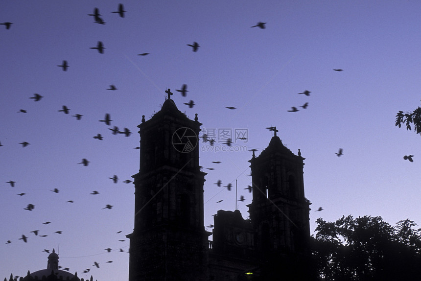 中美洲墨西哥金塔纳罗奥省尤卡坦古老城镇巴利亚多德Valladolid的圣热尔瓦斯洛大教堂墨西哥巴利亚多德209年1月29年1月图片