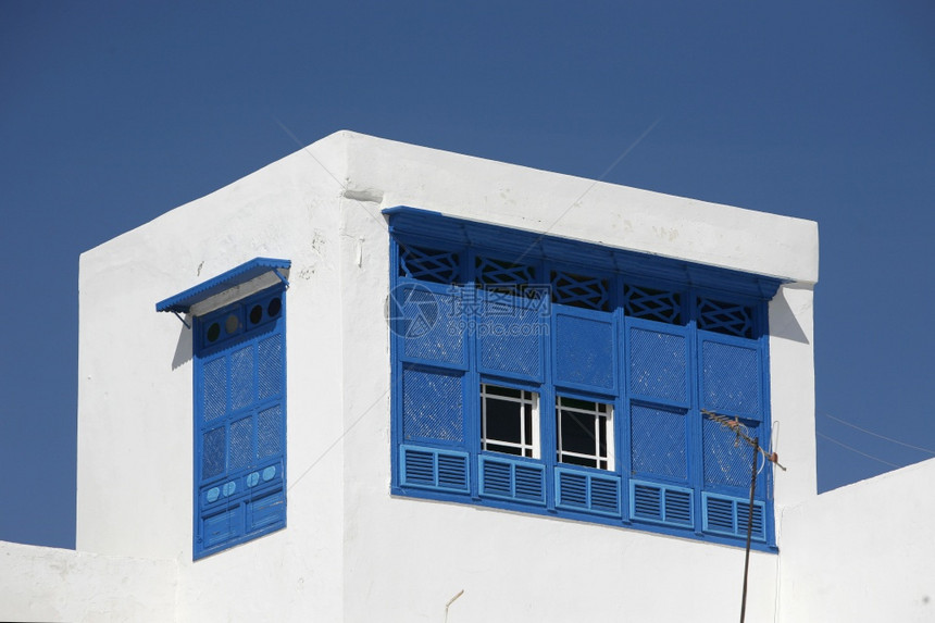 209年3月突尼斯北部市北部市附近的SidiBouSaid老城的一所房子突尼斯SidiSair209年3月图片