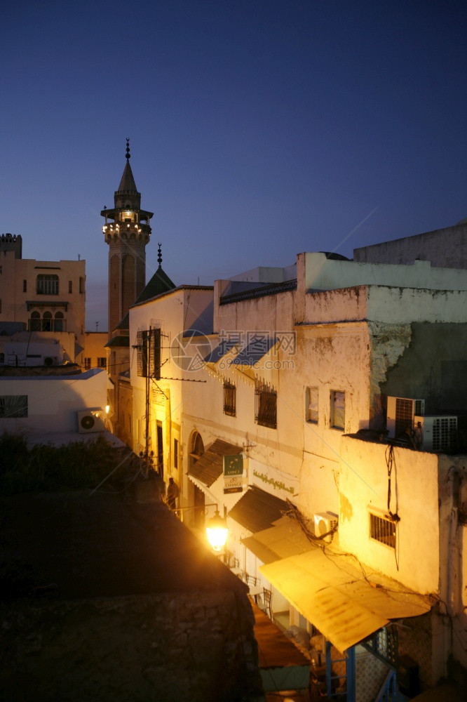 突尼斯北部老城麦地那的YoussefDey清真寺突尼斯SidiBouSair209年3月图片