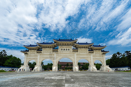 北清介石纪念堂自由广场大门图片