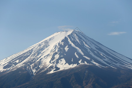 富士山天气晴朗的早晨图片