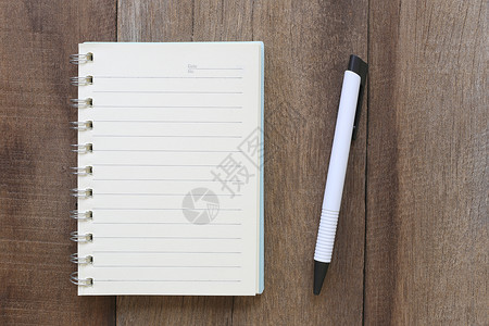 逐项用于设计背景的旧木头笔记本和用于录或添加文字的空白纸背景