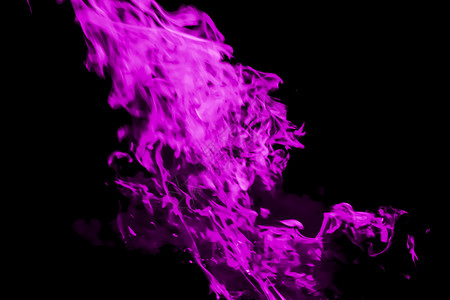 紫罗兰火焰夜里烧稻草图片