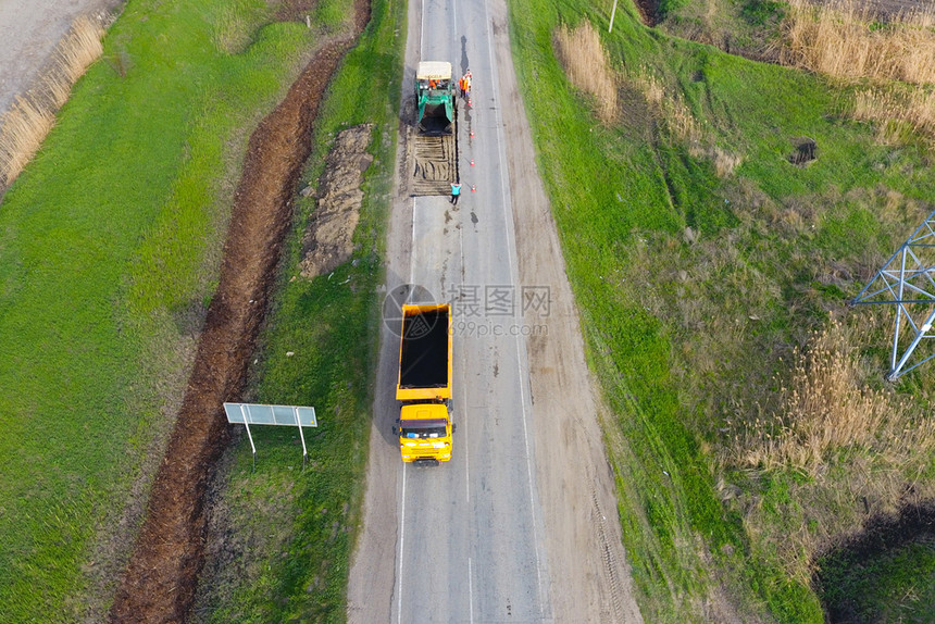 道路修理最顶端沥青修理技术路面更换图片