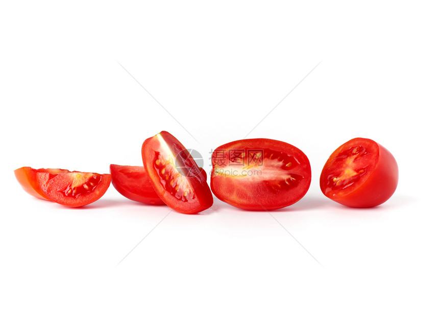 成熟的全红番茄和白底片秋收沙拉和烹饪图片