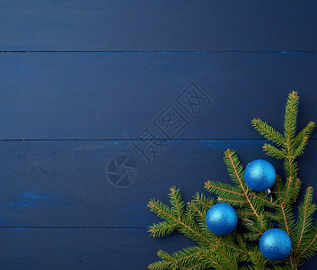 蓝木背景的本圣诞节和新年的庆喜背景登记地点图片