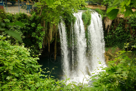 土耳其峡谷瀑布级联图片
