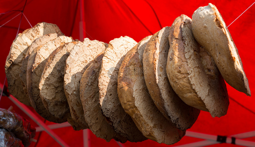 土耳其传统风格的土族面包图片