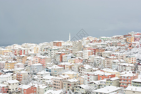土耳其伊斯坦布尔的Uskudar冬季观察高清图片