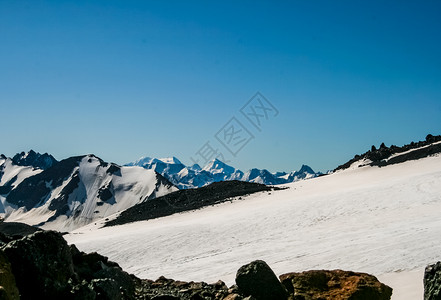 雪山景观山上有雪山地景观雪山景观山上有雪洛杉矶山图片