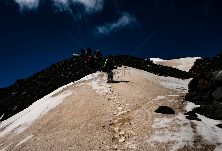 雪山景观山上有雪山地景观雪山景观山上有雪洛杉矶山图片