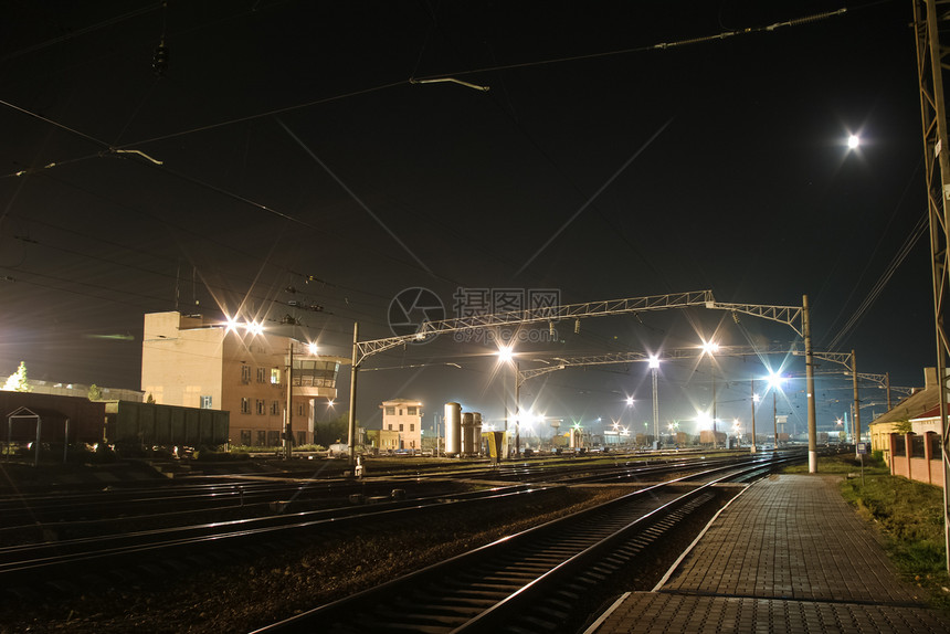 移动火车的铁路铁路基础设施移动火车的铁路铁路基础设施图片