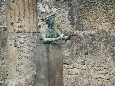 青铜墙意大利庞贝古城铜像庞贝考古遗址意大利庞贝古城铜像背景