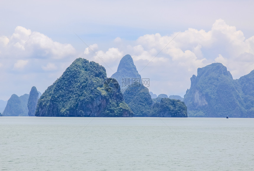 泰国普吉岛海边的岩石泰国海边的岩石图片