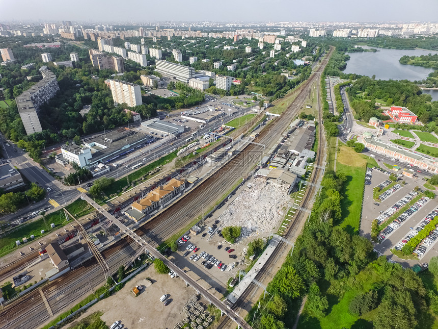 莫斯科市的顶端景色城市的建筑道路和其他基础设施从上面看城市景色从上面看城市景色图片