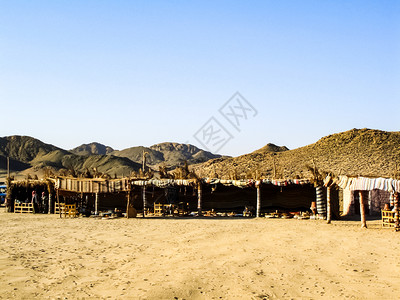 埃及沙漠保护太阳的帐篷埃及沙漠保护太阳的帐篷图片