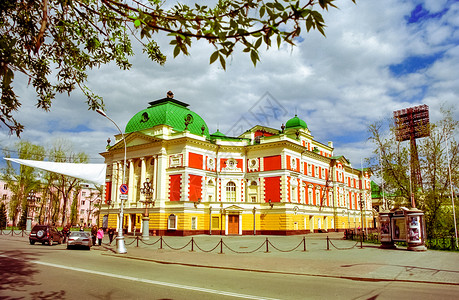 科瓦塔尔201年7月日俄罗斯伊尔库茨克俄罗斯拉诺亚尔拉伊尔库茨克市街道的历史建筑和古迹俄罗斯克拉诺亚尔拉伊尔库茨克市街道的历史建筑和古迹背景