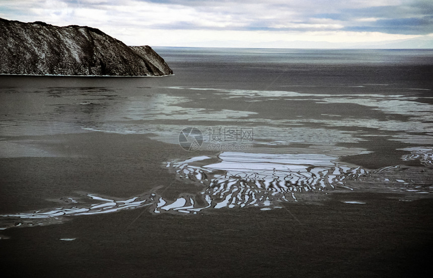 Baikal海岸悬崖Baikal海岸的美丽质Baikal海岸悬崖Baikal海岸的美丽质图片