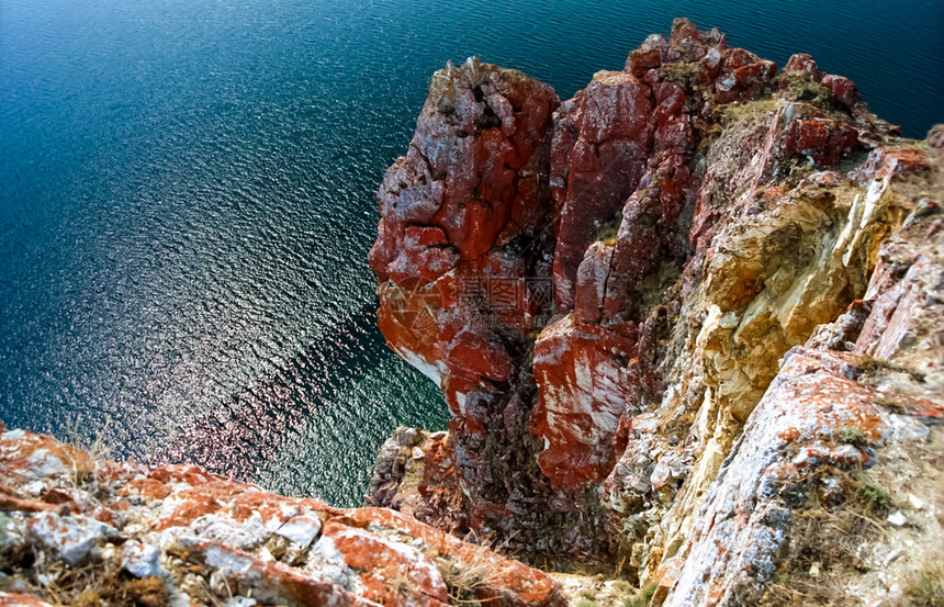 Baikal海岸悬崖Baikal海岸的美丽质Baikal海岸悬崖Baikal海岸的美丽质图片