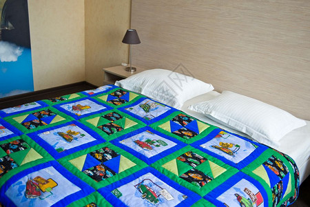 生产织物的毛毯和3059年室内卧的有色毯子图片