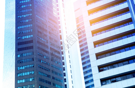 现代商业摩天大楼高蓝调建筑商业概念图片