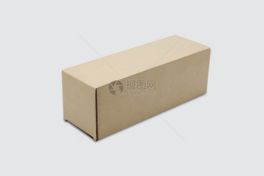 在白色背景包件和集装箱上隔离的封闭型棕色纸盒后勤业务包装裹和交货服务的纸板运输概念图片