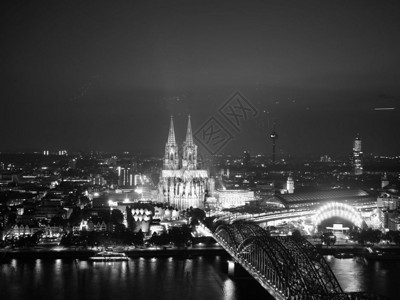 德国哥特式教堂科隆大教堂夜景高清图片