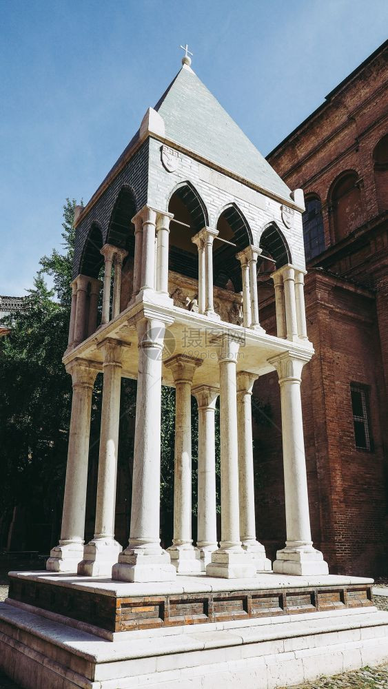 意大利波洛尼亚圣多梅科教堂波洛亚圣多梅科教堂图片