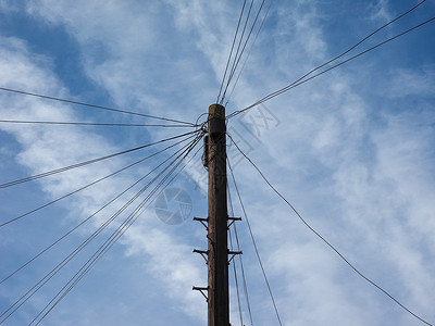 电话缆和光纤信杆线和光纤缆信杆图片