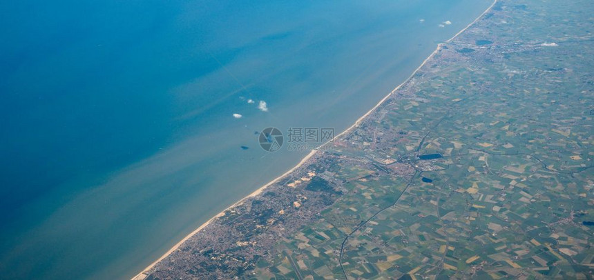 比利时海岸VeurnoNieuportKoksijdeOstend城市鸟瞰图比利时海岸鸟瞰图图片