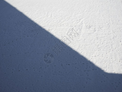 白色雪的阴影背景的阴影图片