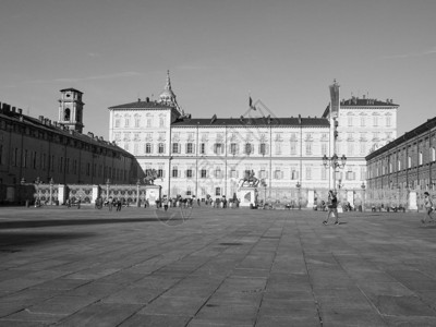 2018年月日PalazzoReale意指皇宫的黑白两色背景图片
