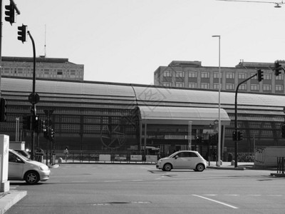 2019年月日至19黑白都灵PortaSusa火车站都灵PortaSusa火车站黑白背景图片