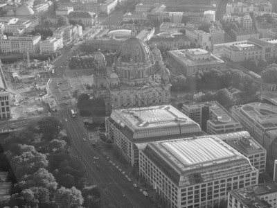 德国柏林市的空中景象黑白两色德国柏林市的空中景象黑白柏林的空中景象背景图片