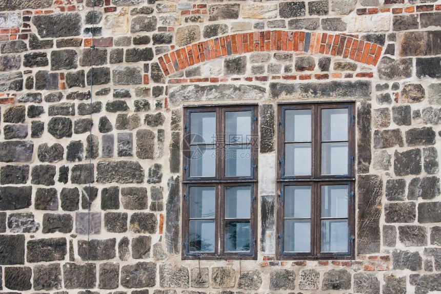 德国奎堡中世纪城旧的窗口图片