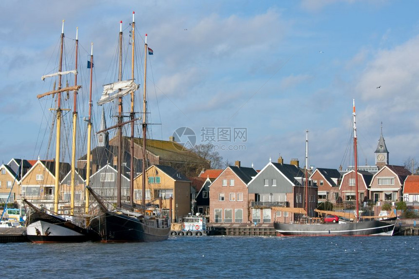 乌鲁克海岸一个老的荷兰渔村图片